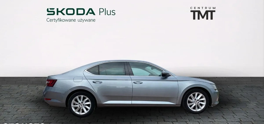 Skoda Superb cena 102900 przebieg: 138500, rok produkcji 2019 z Pasłęk małe 79